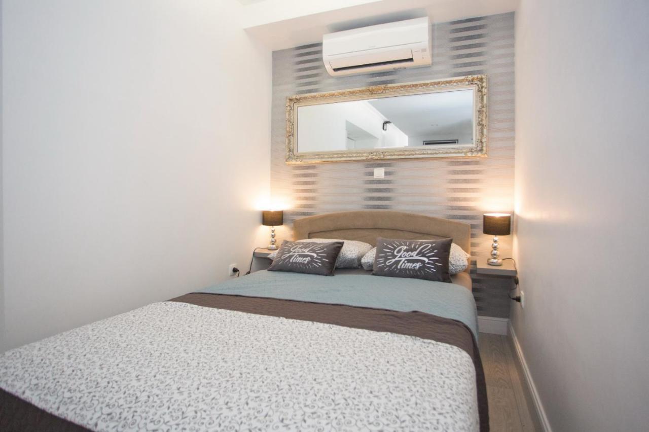 Studio Ruza Makarska Luaran gambar