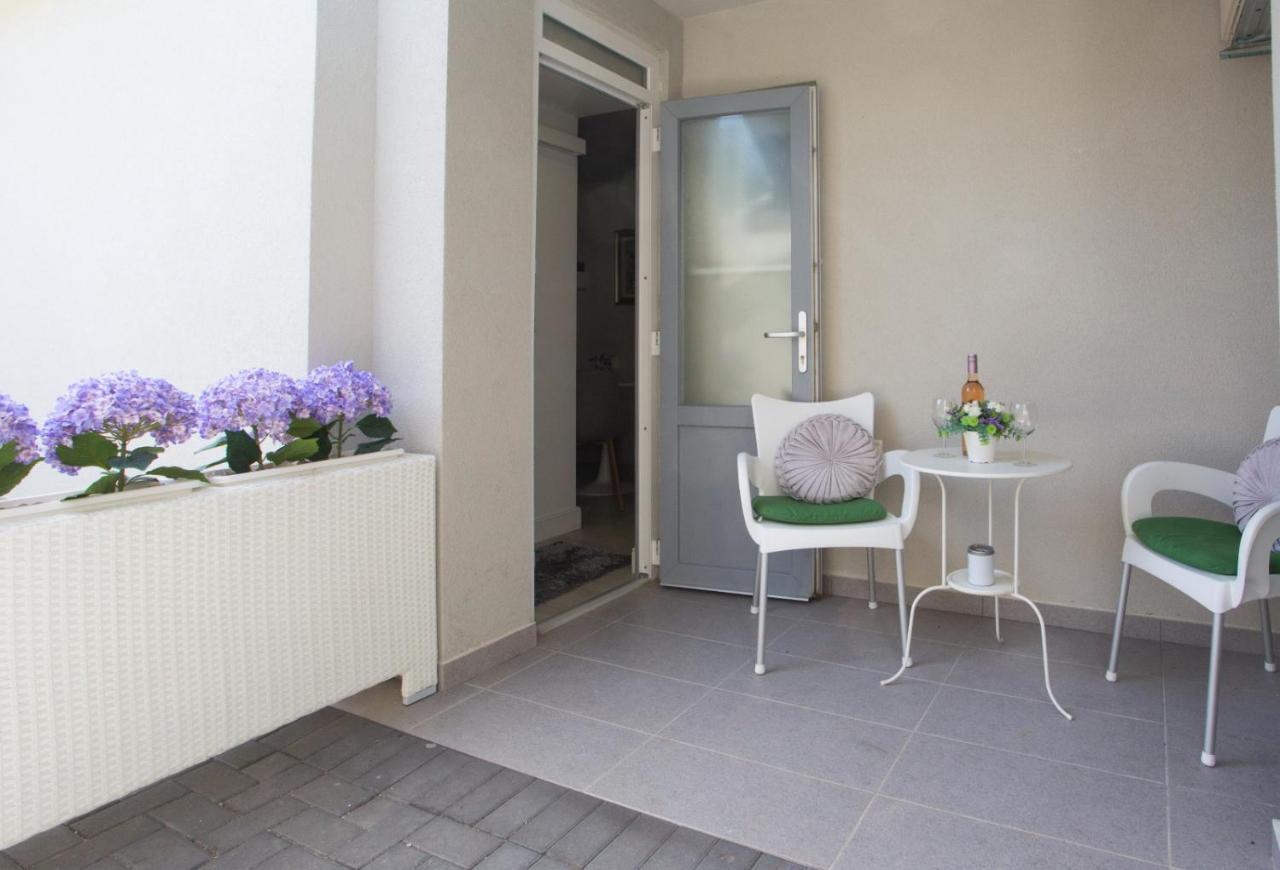 Studio Ruza Makarska Luaran gambar